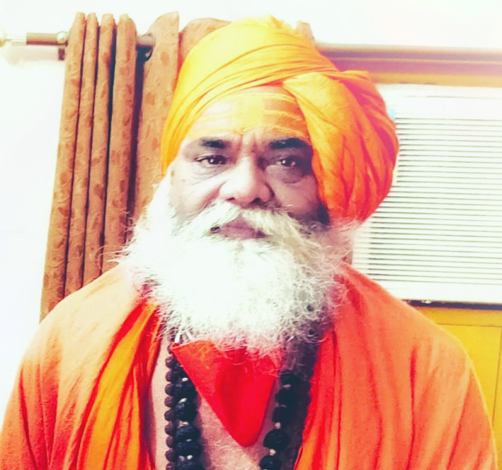 juna-akhara-patron-harigiri-threatens,-case-filed