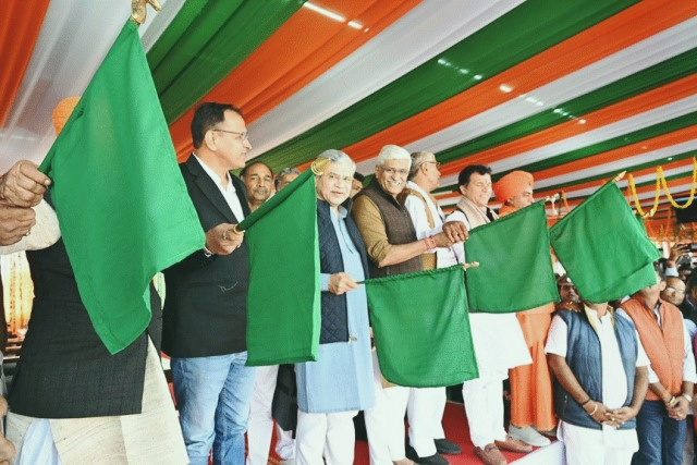 ashwini-vaishnaw-flag-off-new-jaisalmerdelhi-rail