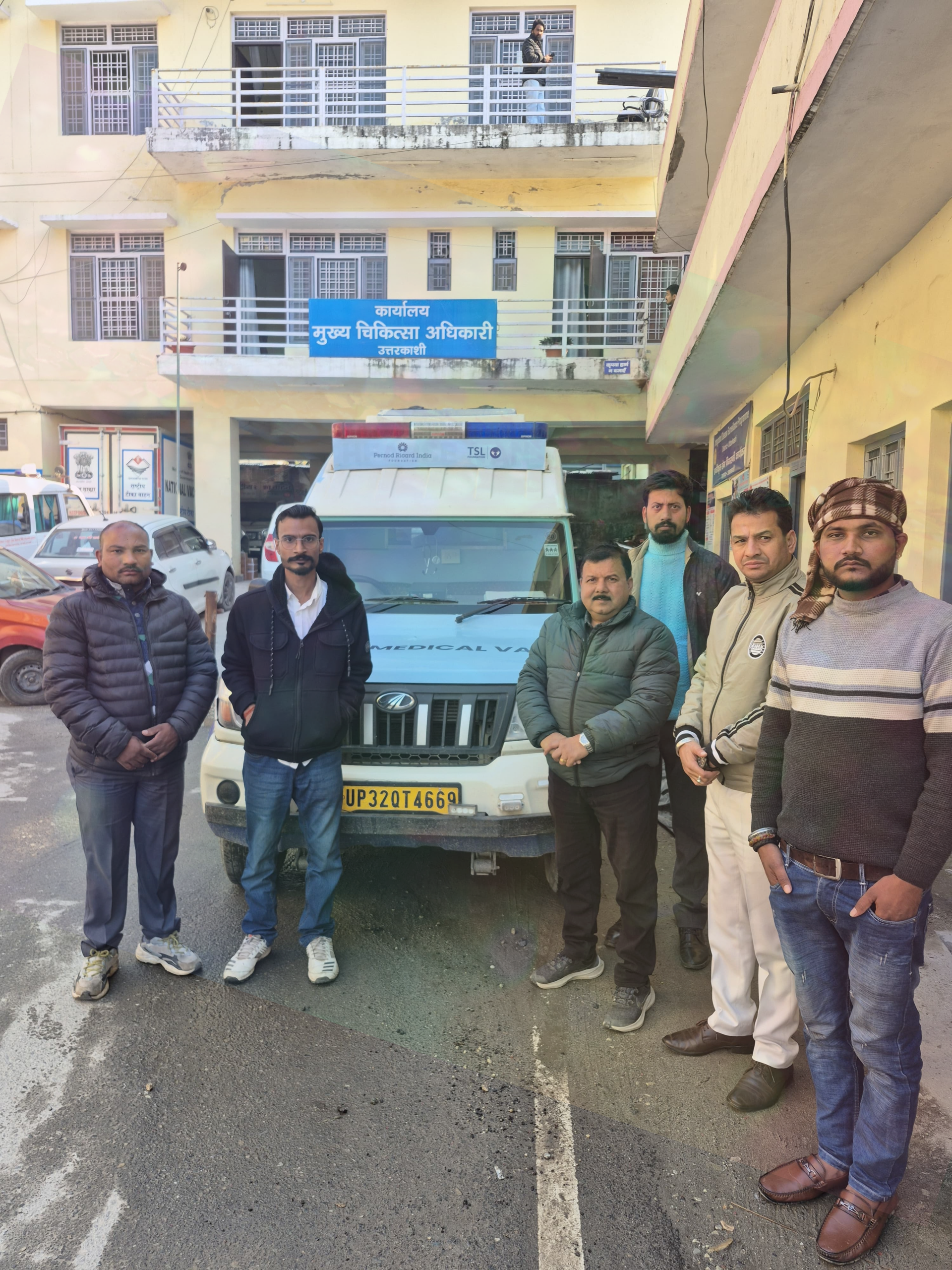 uk-village-mobile-medical-van