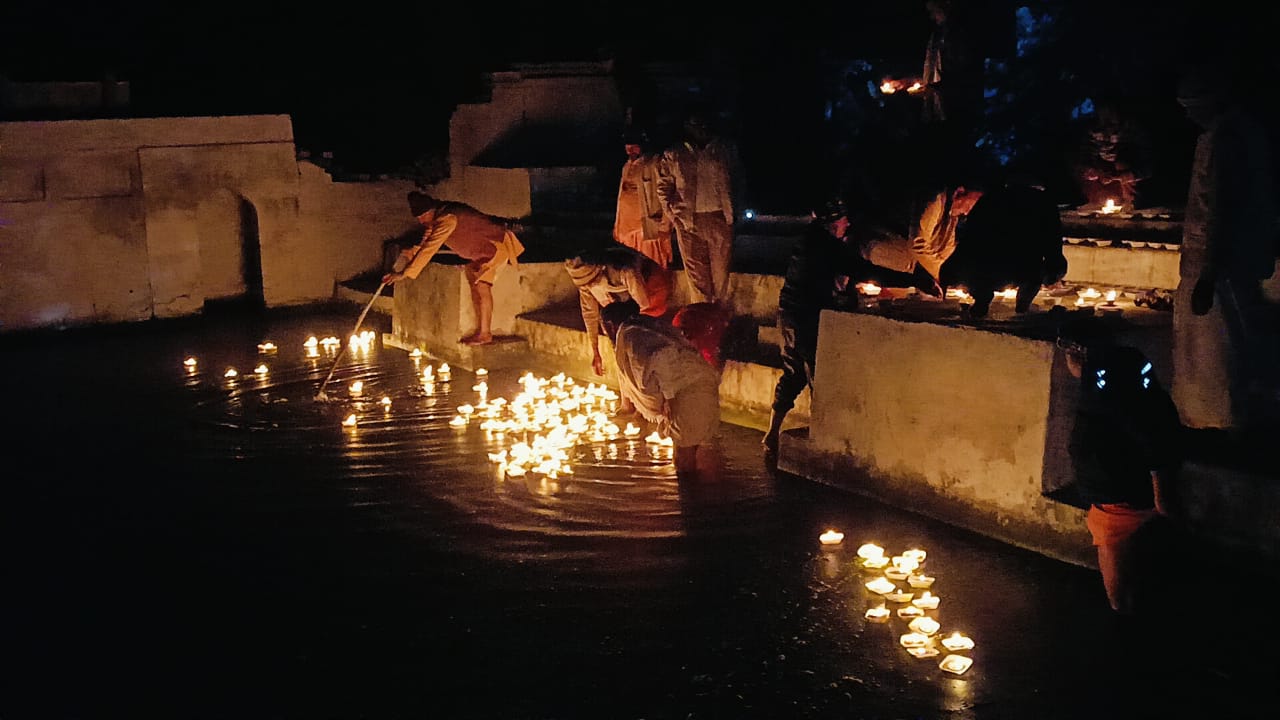 grand-deepotsav-in-gopal-sagar-of-historical-dhaun