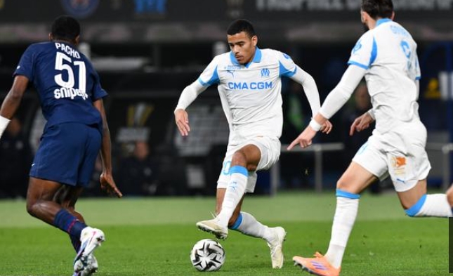 sports-football-greenwood-marseille-frenchcup