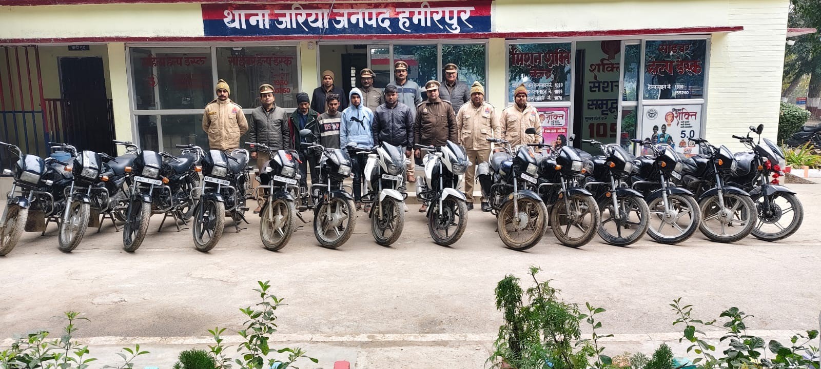 inter-district-vehicle-theft-gang-caught-by-police