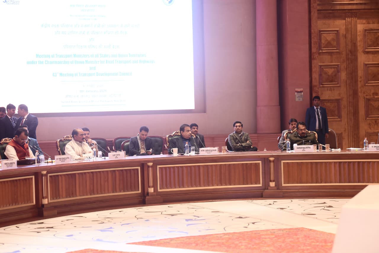 cashless-treatment-plan-gadkari-transport-meet