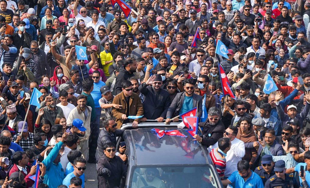 nepal-election-campaign-hor