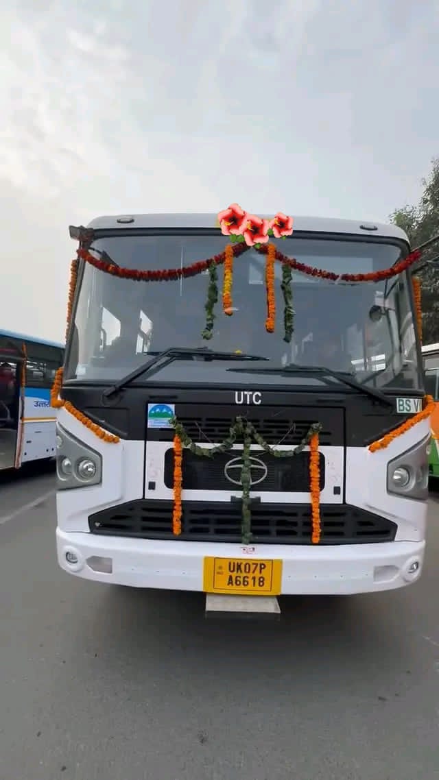 uk-lohaghat-bus-relief