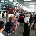 Israel-Iran महायुद्ध का असर! DGCA की एयरलाइंस को कड़ी चेतावनी, 9 देशों के हवाई क्षेत्रों में उड़ान भरने पर रोक