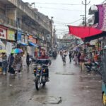 बारिश ने बिगाड़ी ईद की रौनक: दिल्ली-एनसीआर में मौसम ने ली करवट, ठंड बढ़ी, मुजफ्फरनगर के बाजार पड़े सूने