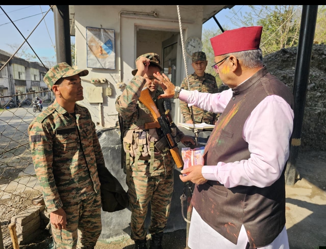 uk-festival-solder-minister