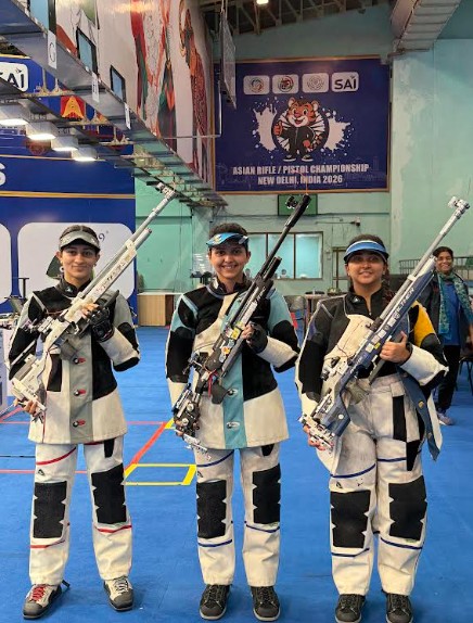 cm-nari-se-narayani-conference