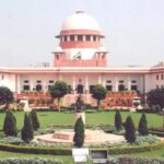 सुप्रीम कोर्ट ने बेमतलब की चार याचिकाएं खारिज की, वकील को लगाई फटकार