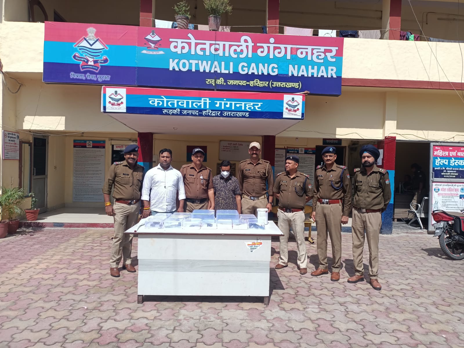 uk-illegal-arms-factory-busted