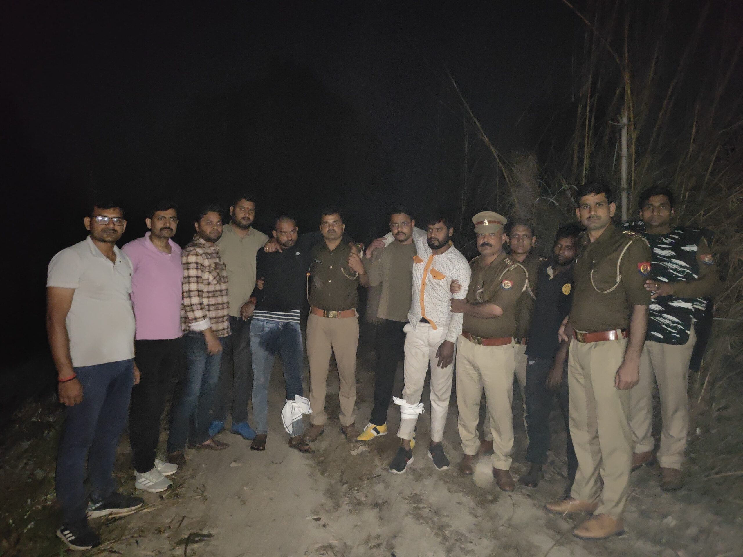 encounter-3-robbers-arrested