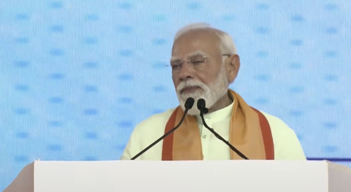 pm-sanskrit-subhashitam-courage