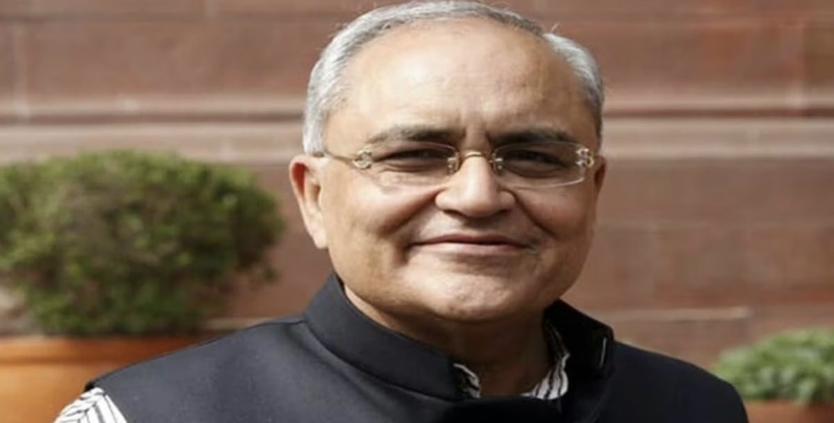 rss-tribute-to-balbir-punj-dattatreya-hosabale-rea