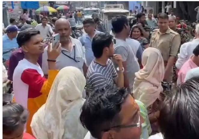 up-lpg-crisis-protest