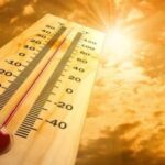 दिल्ली में भीषण गर्मी से मंगलवार को राहत के आसार