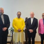 पोलैंड में “बेयरफुट इन इंडिया” प्रदर्शनी का डॉ. पंड्या ने किया उद्घाटन