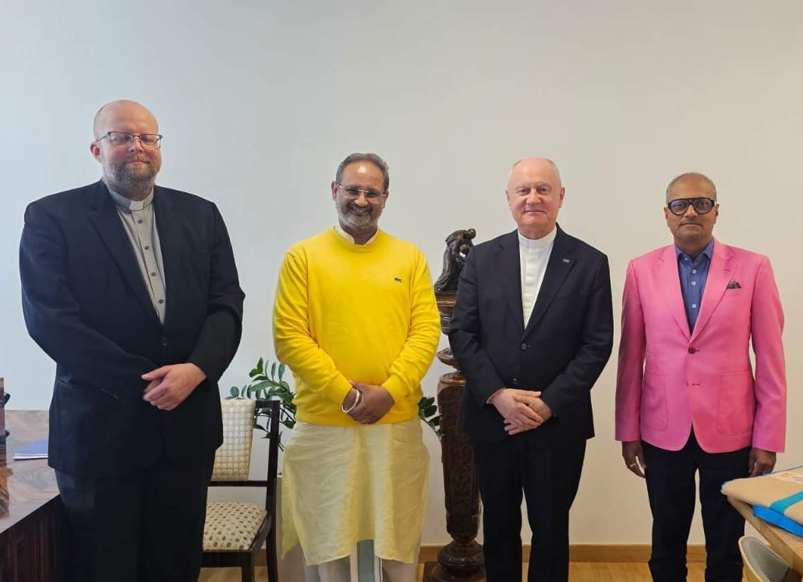 uk-poland-visit-of-dr-pandya