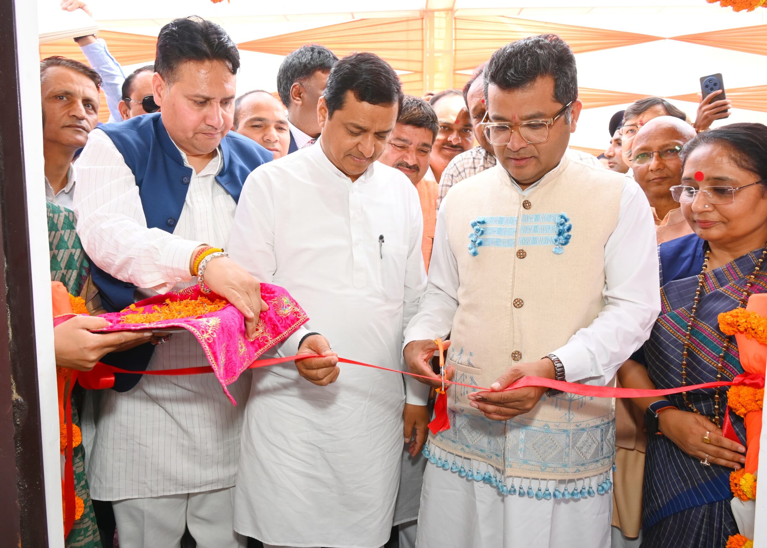 uk-gift-passport-office