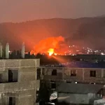UAE पर ईरान का मिसाइल हमला, तेल रिफाइनरी में लगी भीषण आग, स्कूल-कॉलेज हुए ऑनलाइन