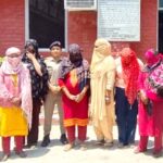ग्राहकों को लेकर भिड़ीं महिलाएं, सात गिरफ्तार