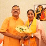 सोनार बांग्ला के सपने को साकार करेगी शुभेंदु सरकार : रेखा गुप्ता