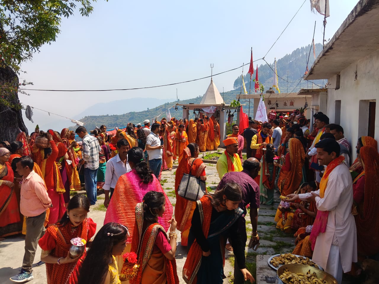 uk-champawat-bhavya-kalash