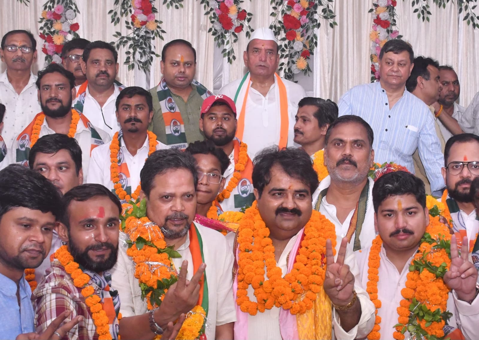 219-youths-join-congress-