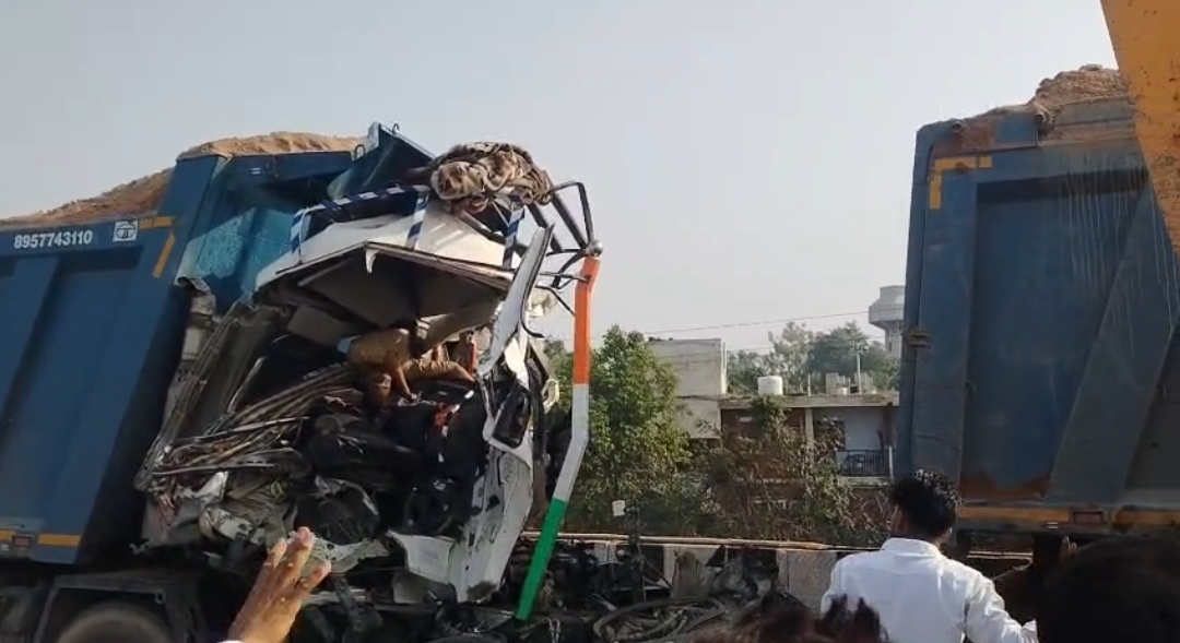 up-road-accident-death