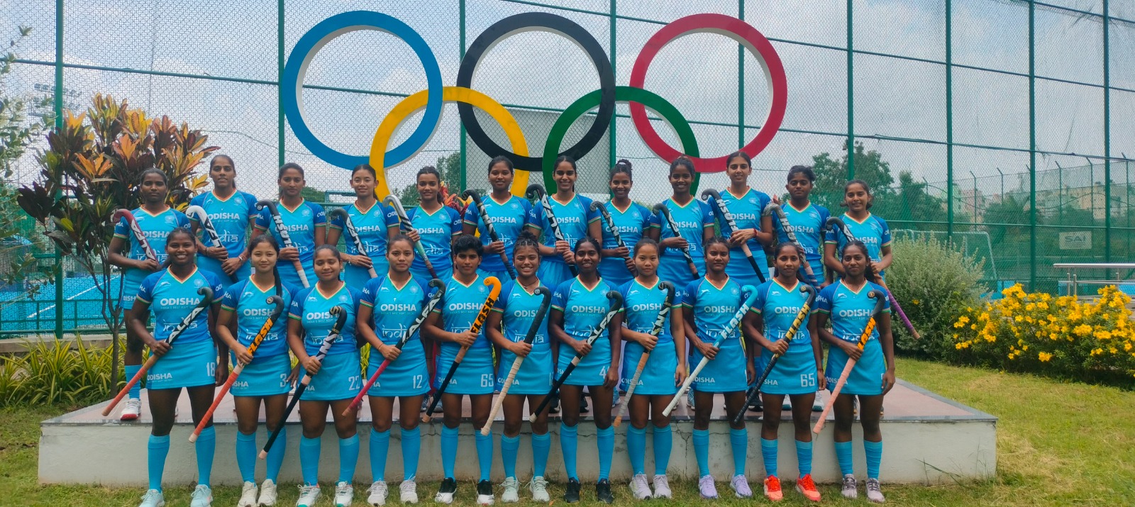 sports-hockey-indian-junior-womens-team-uktour