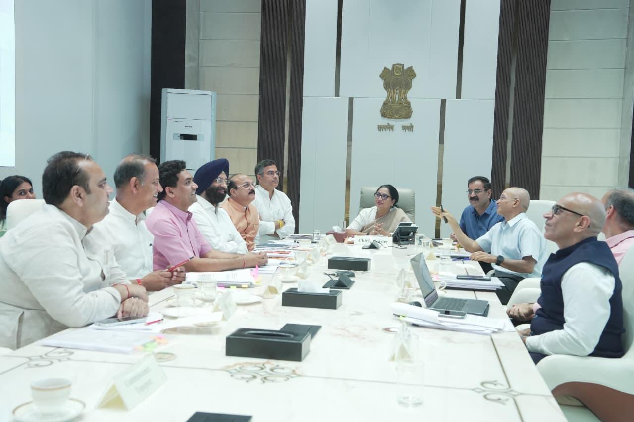 delhi-cabinet-labor-scheme
