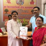 विंध्य पौध प्रसादम से हरित आस्था का संदेश, दो लाख से अधिक पौधे बांटे