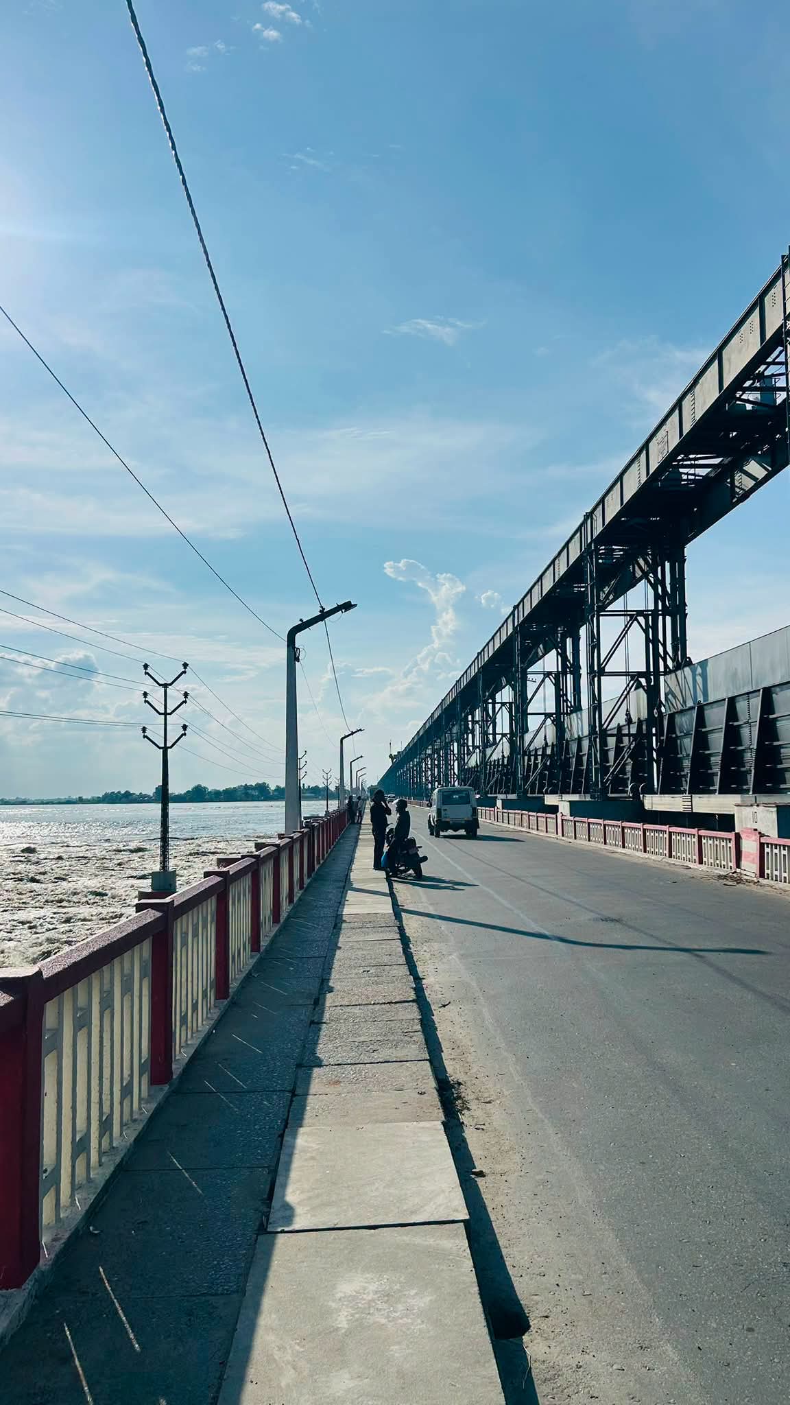 nepal-koshi-barrage-gate-open-