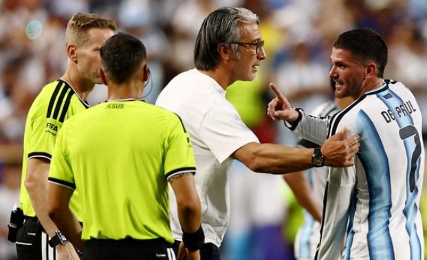 sports-football-fifa-worldcup-switzerland-yakin-