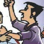 वसूली करने गए बैंक के रिकवरी मैनेजर के साथ मारपीट