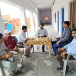 बाढ़ संकट के बीच मैदान में उतरे एसडीएम सदर प्रवीण कुमार द्विवेदी, गांव-गांव पहुंचकर संभाला मोर्चा