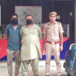 स्कूटी से प्रतिबन्धित मांस की तस्करी करने वाले दो शातिर गिरफ्तार,प्रतिबन्धित मांस बरामद