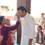 जिलाधिकारी ने बाल गृह (बालिका) आवासीय में बालिकाओं से राखी बंधवाई कर दिए उपहार