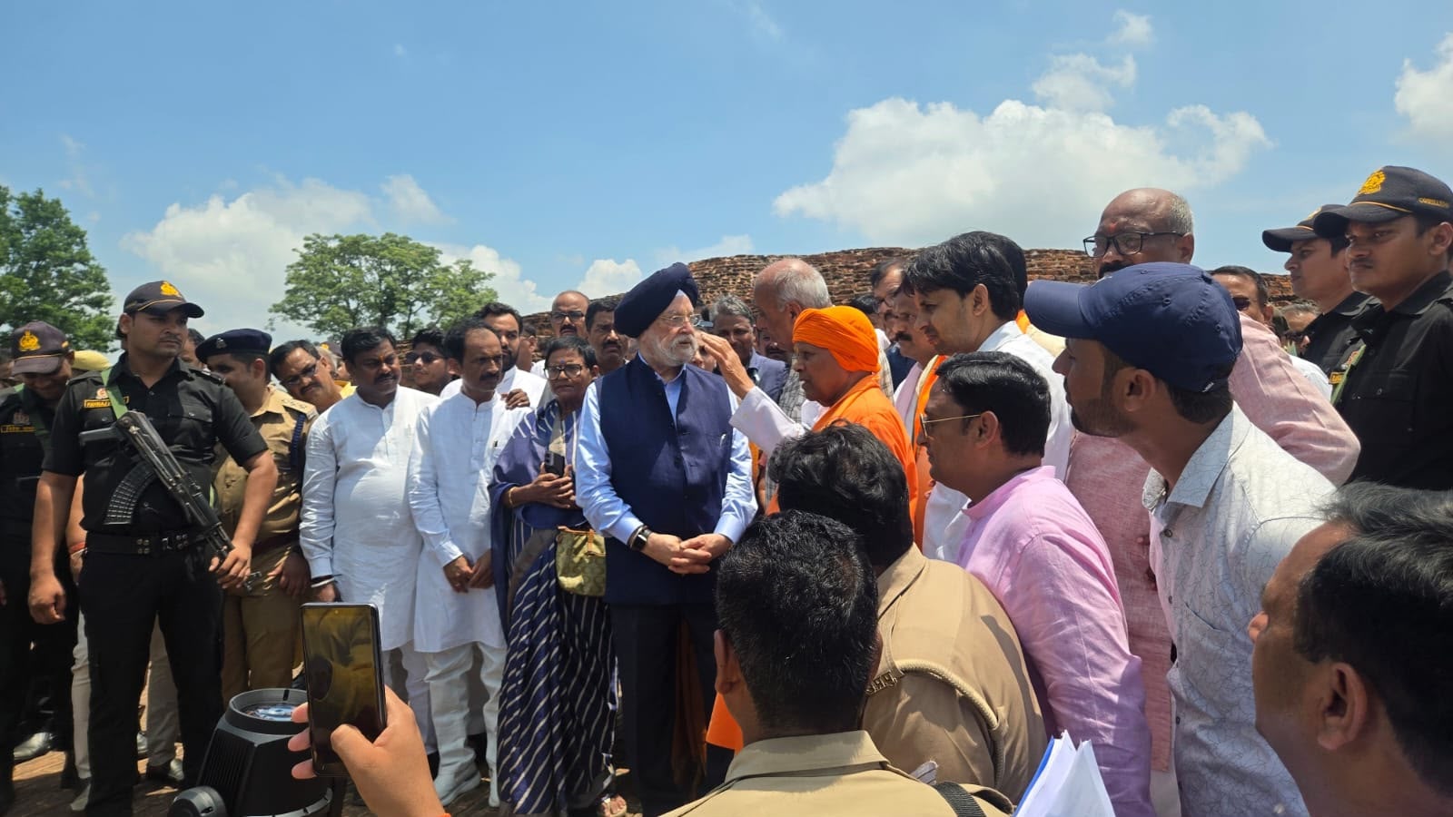 union-miniter-hardip-singh-puri-visit-kapilvastu