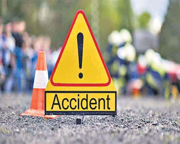 up-road-accident-dead-