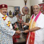 संघ के पूर्व सरकार्यवाह भैय्याजी जोशी ने दी कैबिनेट मंत्री महाराज को जन्मदिवस की शुभकामनाएं