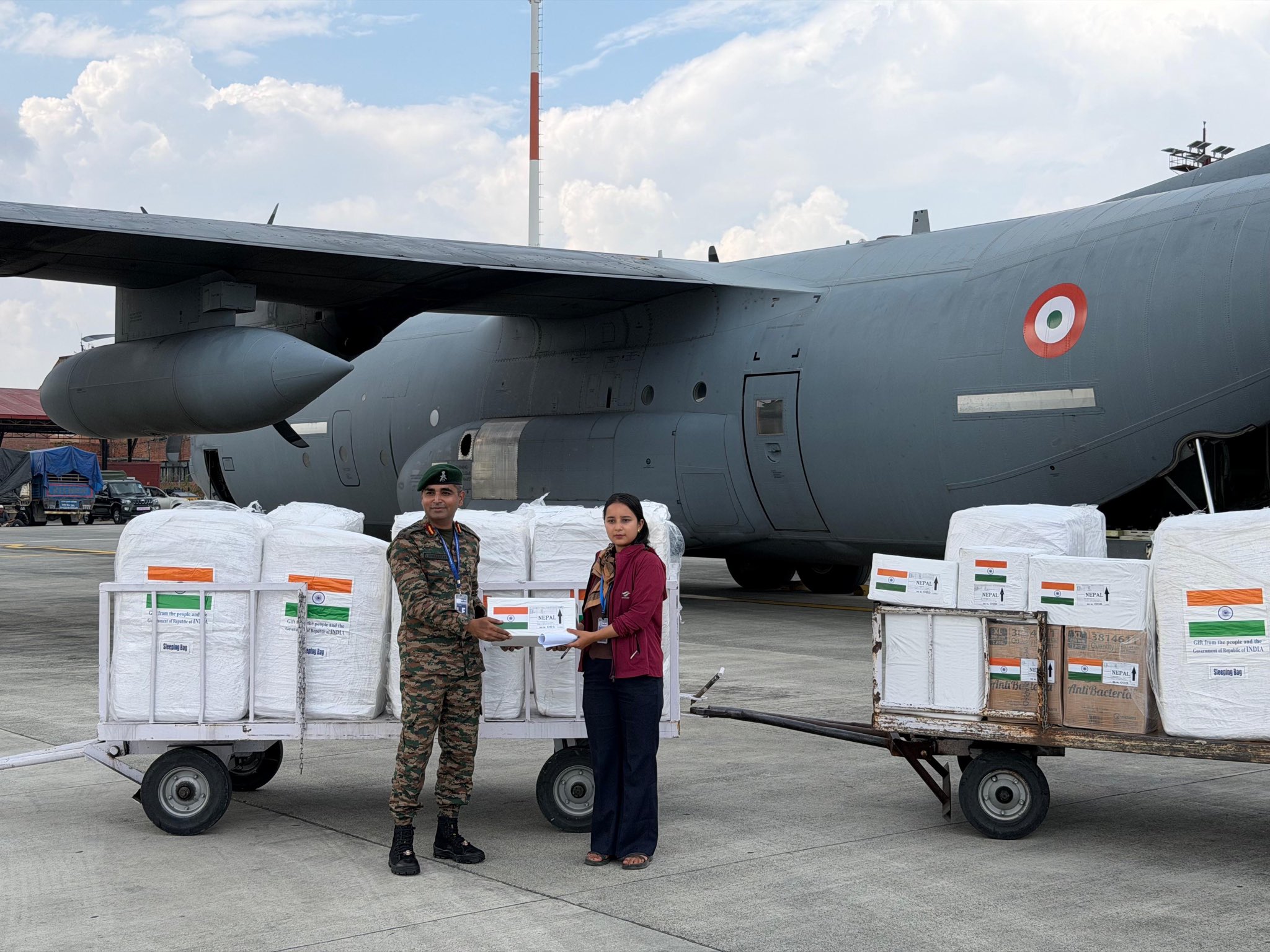 india-relief-supplies-nepal