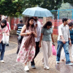 पूरे जनपद में रात्रि से पूरे दिन लगातार बारिश, जनजीवन अस्त-व्यस्त