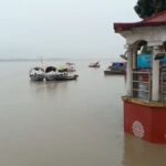 गंगा का जलस्तर 4 सेंटीमीटर घटा, बैराज पर भी कम हुआ डिस्चार्ज