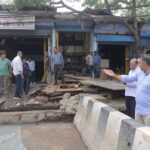 लाइटिंग, सफाई और नालों की डीसिल्टिंग के दिए आदेश