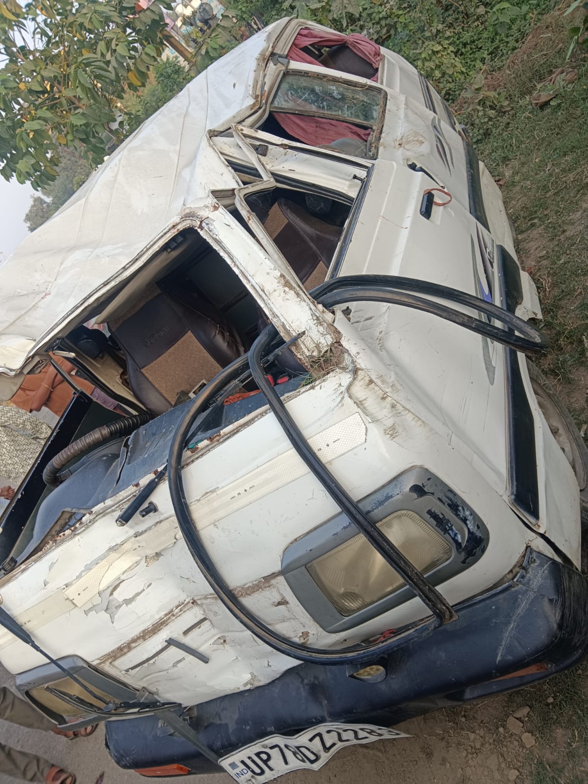 up-hamirpur-road-accident-2-death