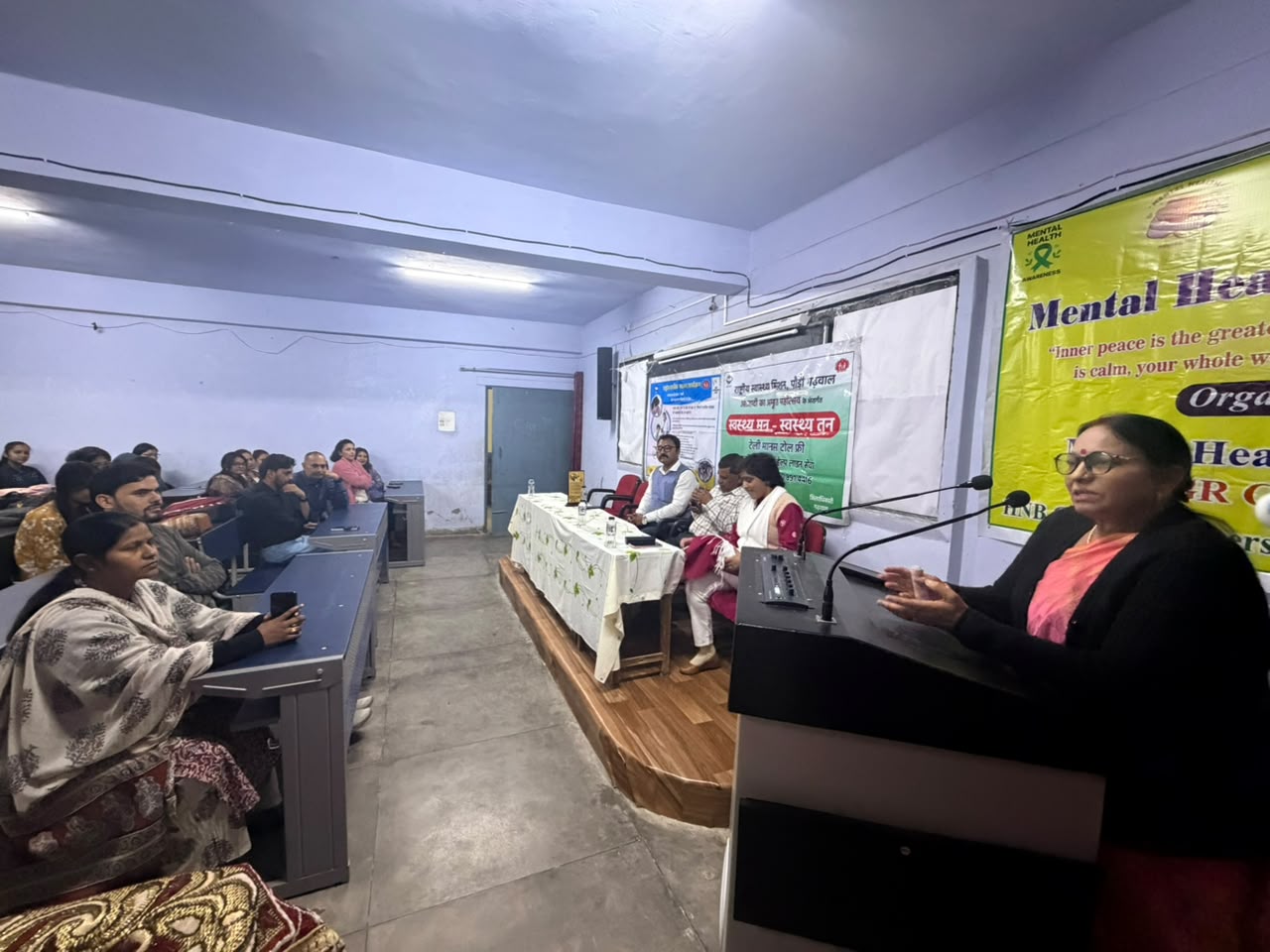 uk-pauri-program-students
