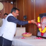केदारनाथ साहनी की पुण्यतिथि पर हर्ष मल्होत्रा ने दी श्रद्धांजलि