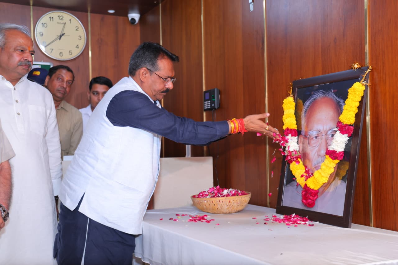harsh-malhotra-tribute-kedarnath-sahni-death-anniv